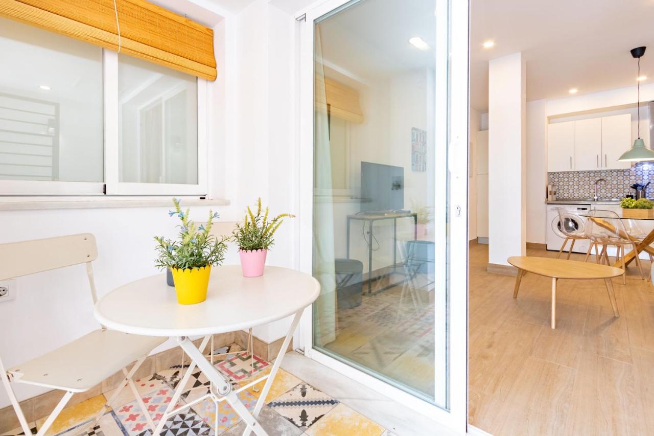 Apartamento Nine O'Clock Metrosol by Valcambre Sevilla Exterior foto