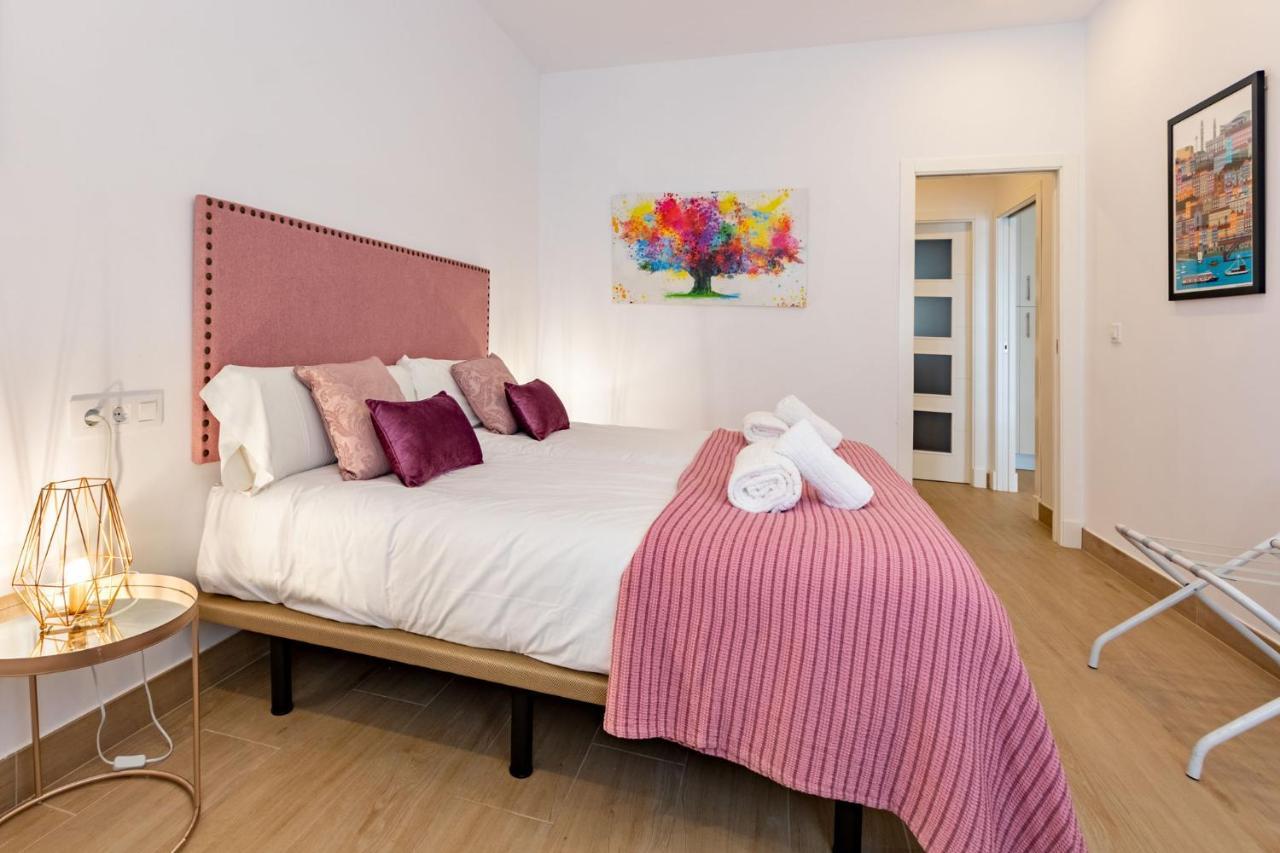 Apartamento Nine O'Clock Metrosol by Valcambre Sevilla Exterior foto