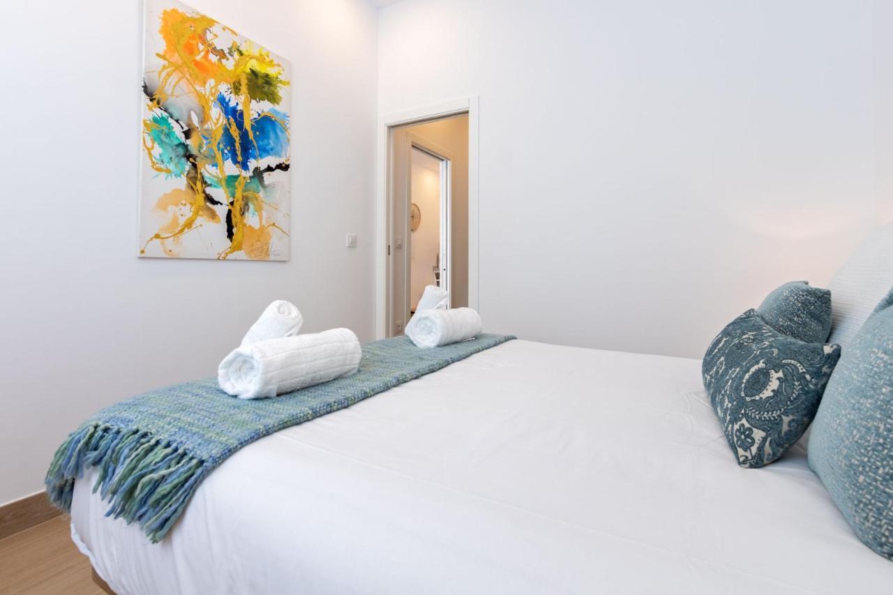 Apartamento Nine O'Clock Metrosol by Valcambre Sevilla Exterior foto