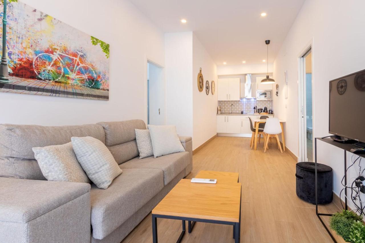 Apartamento Nine O'Clock Metrosol by Valcambre Sevilla Exterior foto
