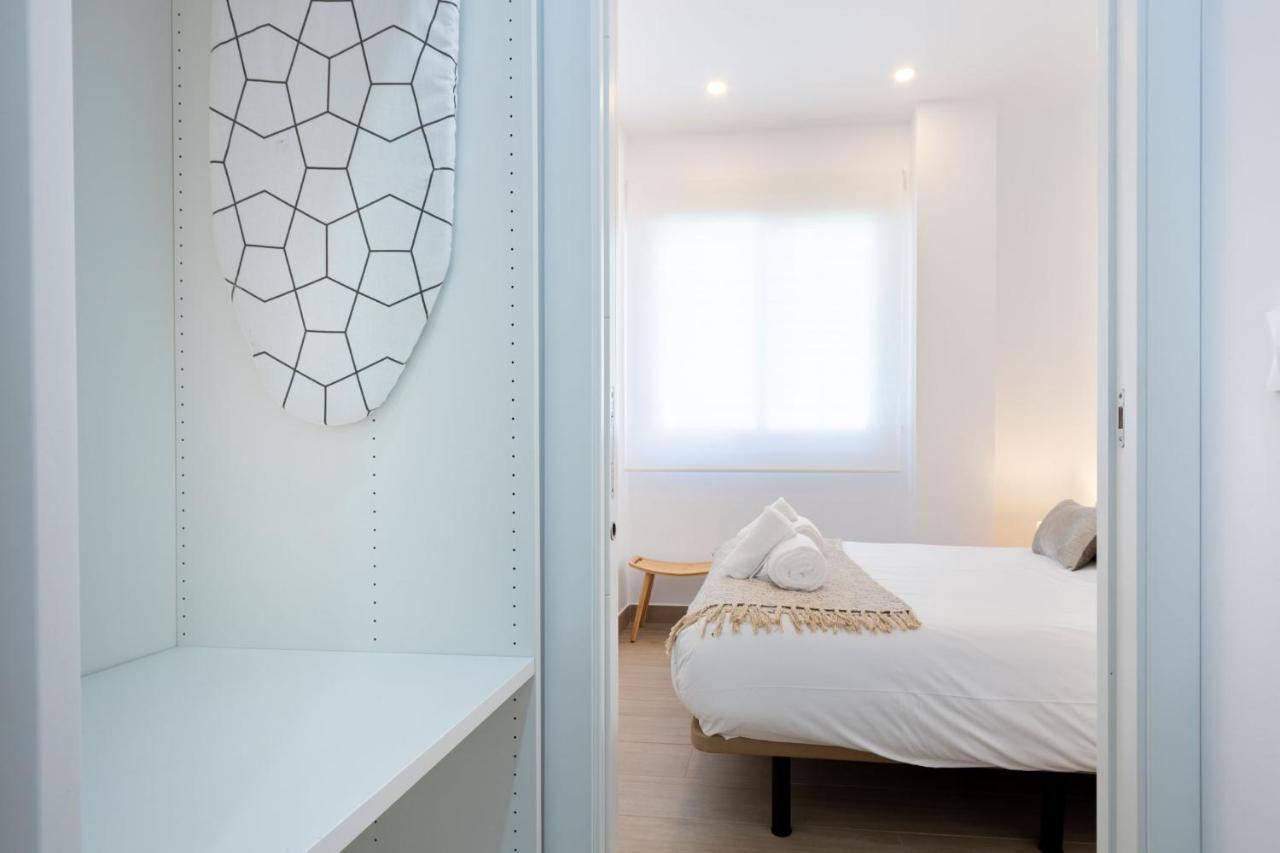 Apartamento Nine O'Clock Metrosol by Valcambre Sevilla Exterior foto
