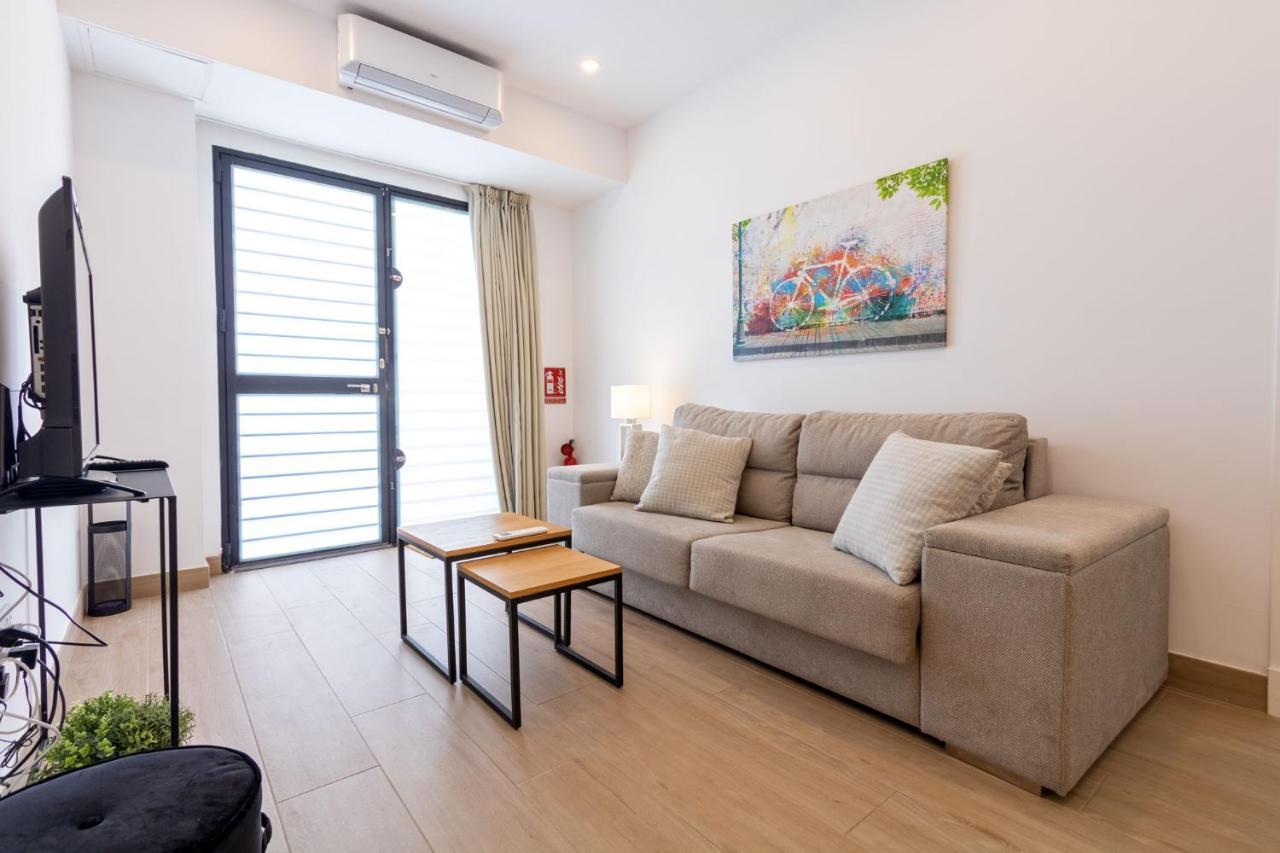 Apartamento Nine O'Clock Metrosol by Valcambre Sevilla Exterior foto